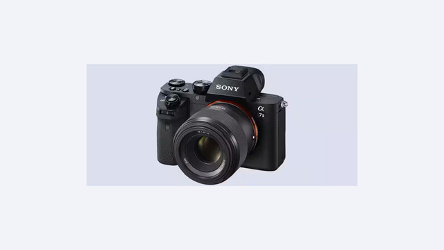 Ilustrasi lensa fix terbaik, Sony FE 50mm F1.8 SEL50F18F. Foto: Sony