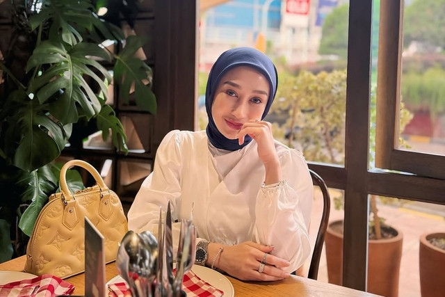 dr Reza Gladys Dipl. AAAM. Foto: Instagram/@rezagladys