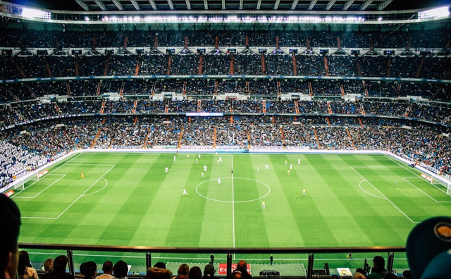 Ilustrasi Link dan Cara Nonton Live Streaming Persis vs Semen Padang Sumber Unsplash/Vienna Reyes