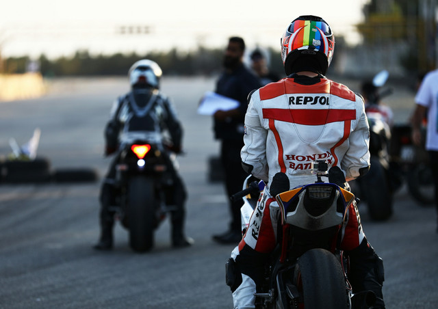Ilustrasi Jadwal Lengkap MotoGP 2025, sumber gambar unsplash/Ali Mahmoodi