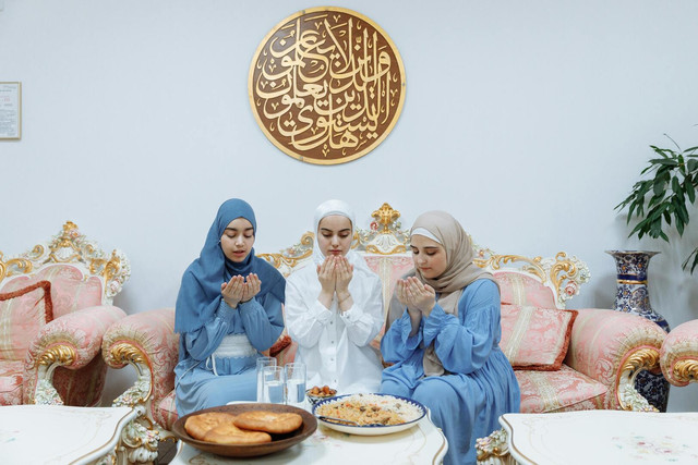 Ilustrasi hal yang identik dengan bulan Ramadhan. Sumber: Pexels/Thirdman