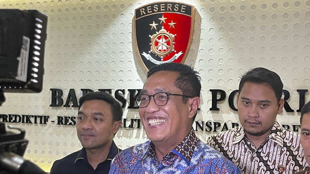 Dirtipidum Bareskrim Polri, Brigjen Djuhandani Rahardjo Puro saat diwawancarai di Bareskrim Polri, Jakarta Selatan, Jumat (28/2/2025). Foto: Rayyan Farhansyah/kumparan