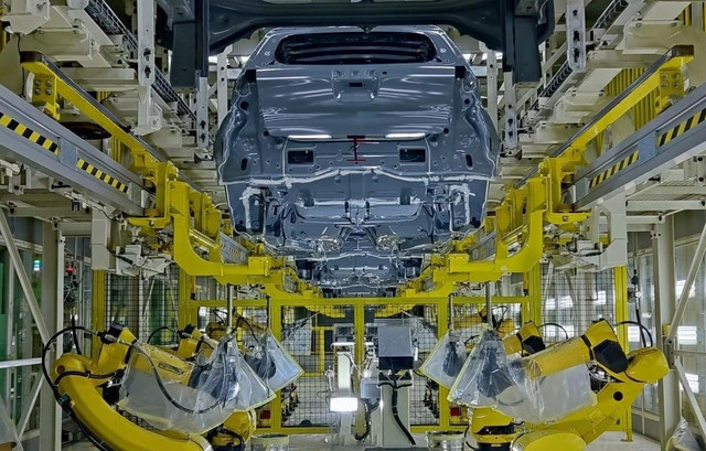 Ilustrasi aktivitas di pabrik baru Karawang Assembly Plant 2 (KAP 2) milik Astra Daihatsu Motor (ADM) yang berlokasi di Kawasan Industri Surya Cipta, di Karawang Timur, Jawa Barat. Foto: Astra Daihatsu Motor 