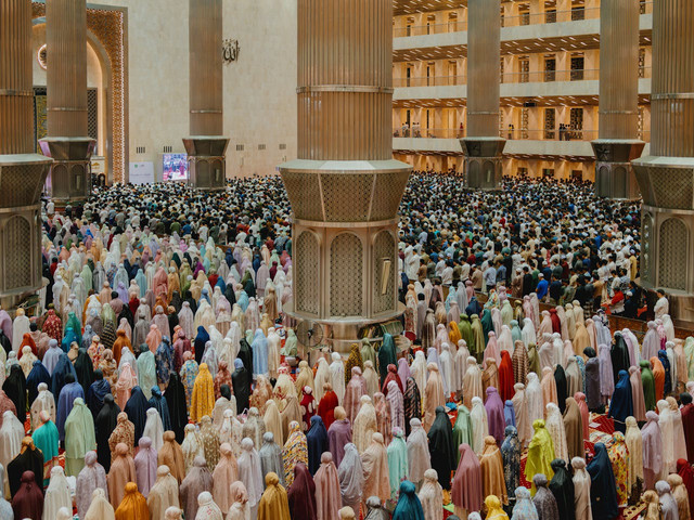 Ilustrasi untuk batas sholat tarawih sampai jam berapa? Sumber: pexels.com/Mohammed Alim