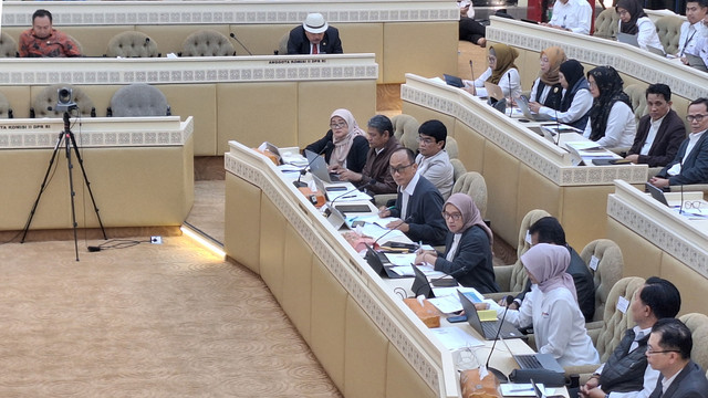 Rapat Kerja Menteri PANRB dan BKN bersama Komisi II DPR RI di Gedung Nusantara II, Jakarta Pusat pada Rabu (5/3). Foto: Argya Maheswara/kumparan
