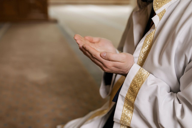 Ilustrasi bilal tarawih. Foto: Unsplash