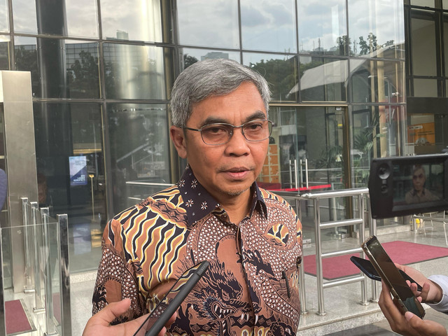 Ketua KPK Setyo Budiyanto, saat diwawancarai wartawan di Gedung Merah Putih KPK, Jakarta, Jumat (7/3/2025). Foto: Fadhil Pramudya/kumparan