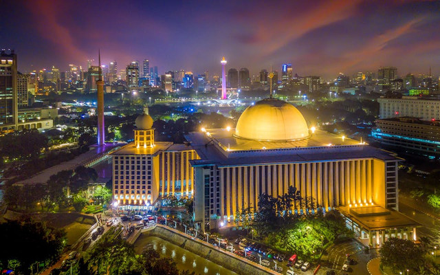 Jadwal Imsakiyah Ramadhan 2025 Pemalang. Foto hanya ilustrasi, bukan tempat sebenarnya. Sumber: pexels.com/Iman Boer
