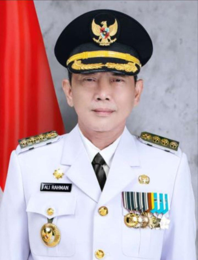 Ali Rahaan Kabar Duka: Bupati Way Kanan, Lampung, Ali Rahman Meninggal Dunia di ...