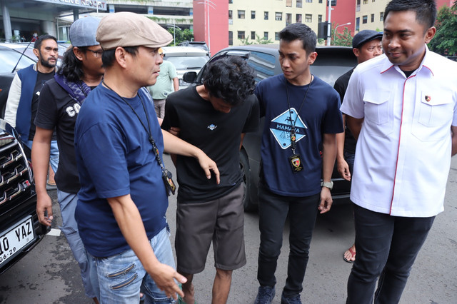 Pelaku pembunuhan dua mayat wanita di dalam toren, di Tambora, Jakbar ditangkap Polres Jakarta Barat. Foto: Dok. Istimewa