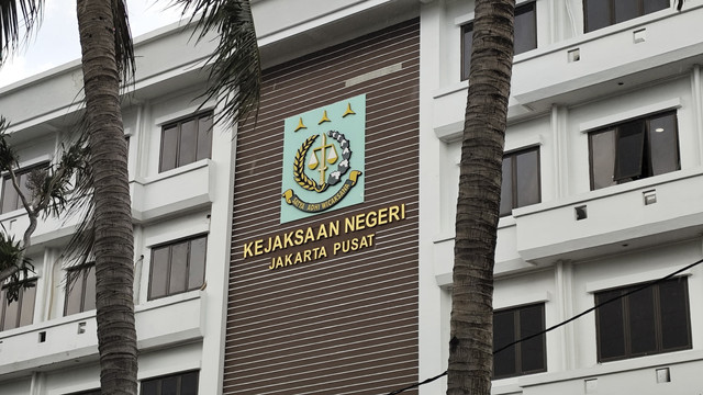 Kantor Kejaksaan Negeri Jakarta Pusat. Foto: Jonathan Devin/kumparan