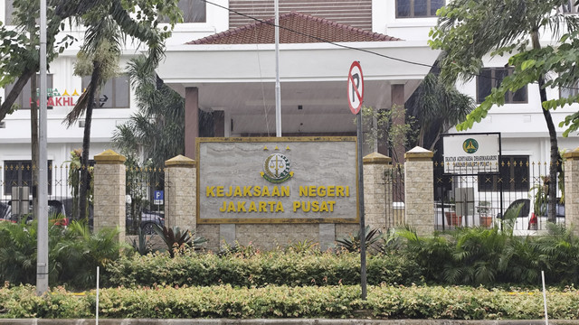 Kantor Kejaksaan Negeri Jakarta Pusat. Foto: Jonathan Devin/kumparan