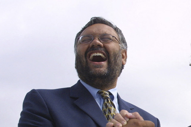 Dubes Afrika Selatan Ebrahim Rasool. Foto: ANNA ZIEMINSKI/AFP