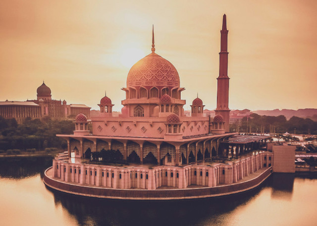 Sejarah Masjid Agung Demak, Masjid Bersejarah di Provinsi Jawa Tengah