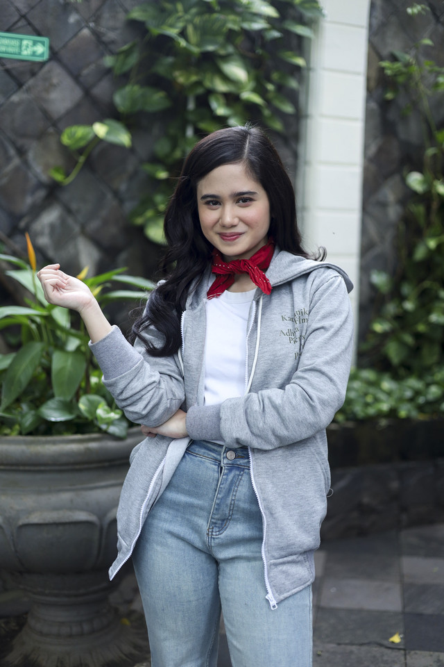 Tissa Biani pemeran film Mungkin Kita Perlu Waktu saat berkunjung ke kumparan di Jakarta, Selasa (18/3/2025). Foto: Syawal Febrian Darisman/kumparan