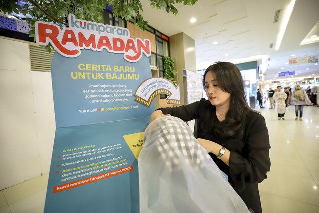 Drop Box #SharingKebaikan Cerita Baru untuk Bajumu. Foto: Jamal Ramadhan/kumparan