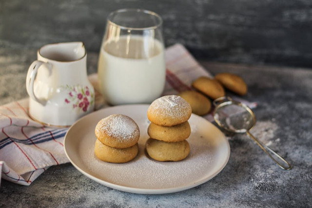 Ilustrasi tips membuat kue sagu keju renyah. Foto: Pexels.com/Esra Korkmaz