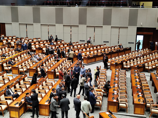 Suasana di dalam ruangan rapat jelang sidang Paripurna DPR pada Kamis (20/3/2025). Foto: Luthfi Humam/kumparan