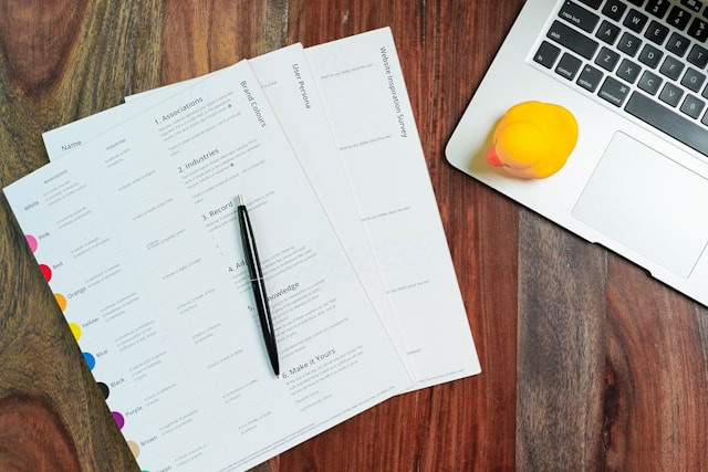 Contoh Laporan Magang. Foto hanya ilustrasi. Sumber foto: Unsplash/2H Media