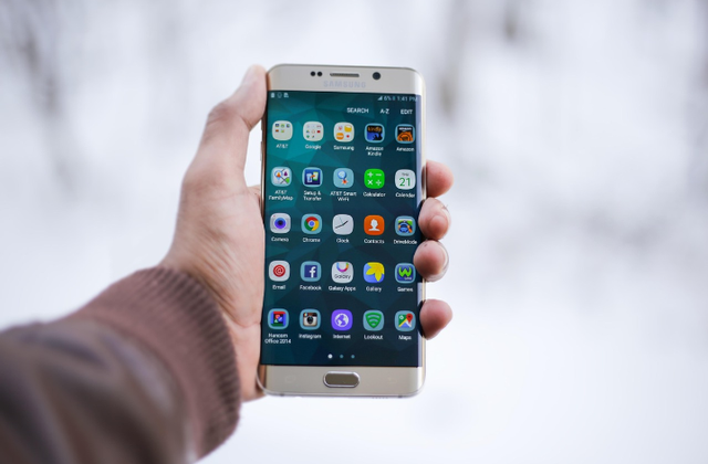 Ilustrasi HP Samsung yang paling bagus kualitasnya dan harganya. Sumber foto: Pixabay/ Pexels