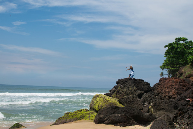 Ilustrasi Pantai Parangtritis | sumber : Freepik.com (@wirestock)