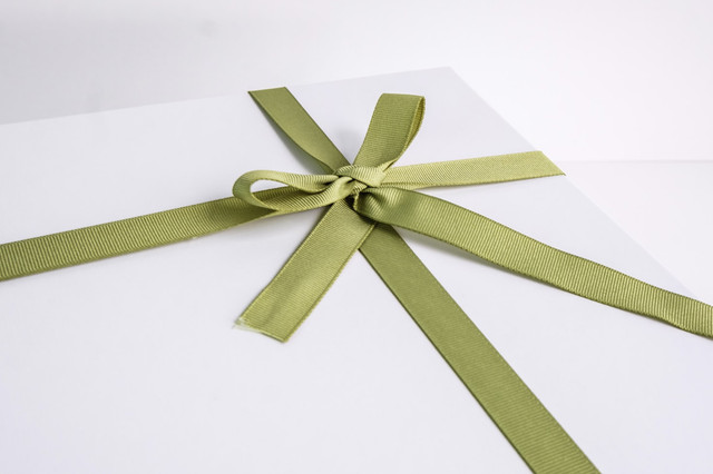 Tempat Jual Box Hampers. Foto hanya sebagai ilustrasi saja. Sumber: Unsplash/Raelle Gann-Owens.