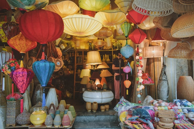 Oleh-oleh khas Vietnam. Foto hanyalah ilustrasi. Sumber: Unsplash/Lumi W