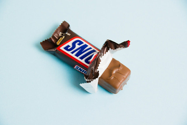 Ilustrasi cokelat snickers. Foto: Shutterstock