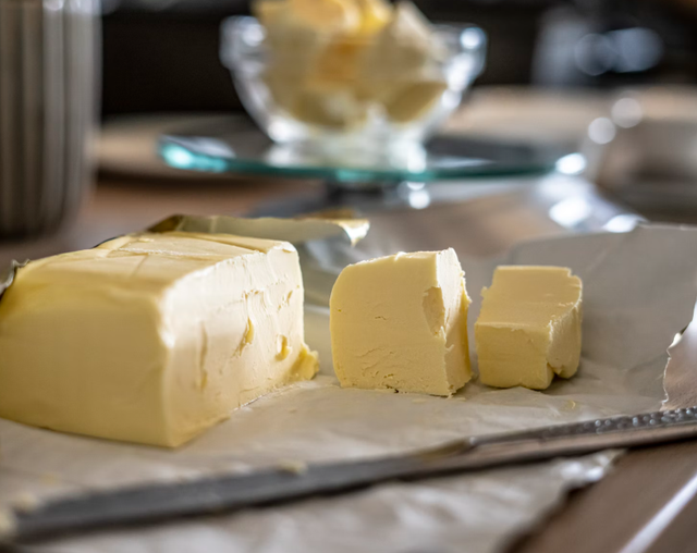 bahan pengganti roombutter untuk kue kering. Sumber: Unsplash/Sorin Gheorghita