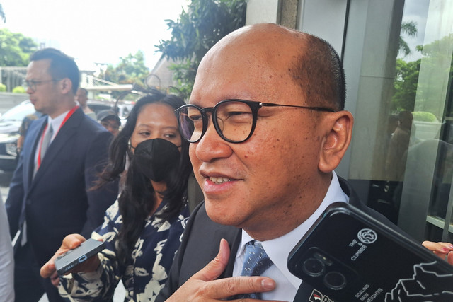 CEO Danantara Rosan Roeslani ditemui di Graha CIMB Niaga, Jakarta Selatan pada Senin (24/3/2025). Foto: Argya Maheswara/kumparan