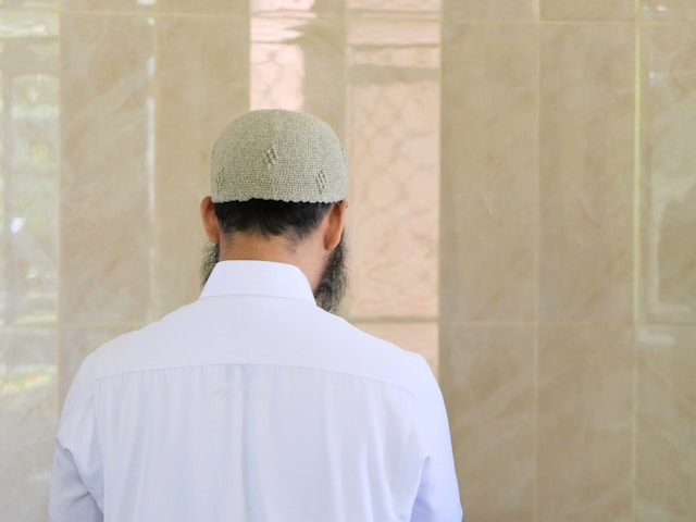 Ilustrasi untuk Doa Memberi Zakat Fitrah. Sumber: Unsplash/Utsman Media