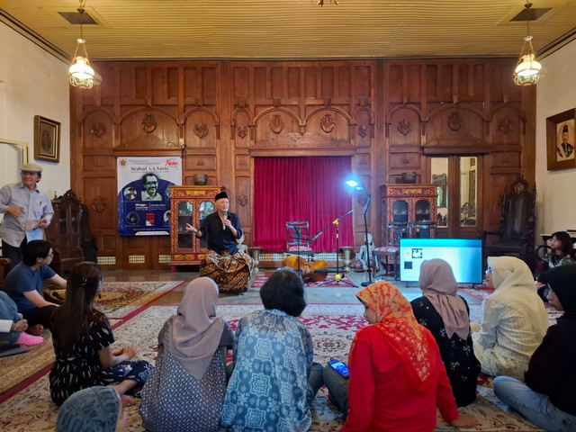 Perayaan Seabad A.A. Navis di Rumah Budaya Ndalem Natan, Kotagede, Yogyakarta. Foto: Istimewa/Pandangan Jogja