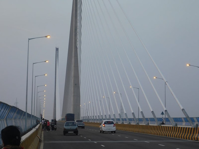 Jakarta -  Indramayu berapa jam naik mobil. Foto hanyalah ilustrasi bukan tempat sebenarnya. Sumber: Unsplash/Jarnail Singh