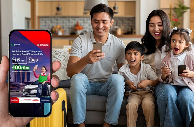 Melalui Paket RoaMAX Singapura, pelanggan dapat menikmati layanan roaming berkecepatan tinggi dengan harga terjangkau, ditambah voucher GoCar untuk mempermudah mobilitas. Foto: Dok. Telkomsel