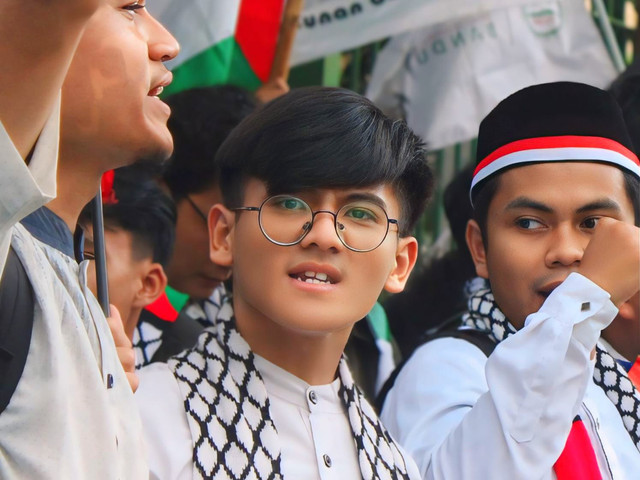 Gambar: Foto Salsabiil Firdaus saat Aksi Palestina (Sumber: Dokumentasi Penulis)