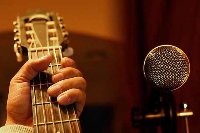 Ilustrasi makna lagu abadi dendi nata - Sumber: pixabay.com/fernandozhiminaicela