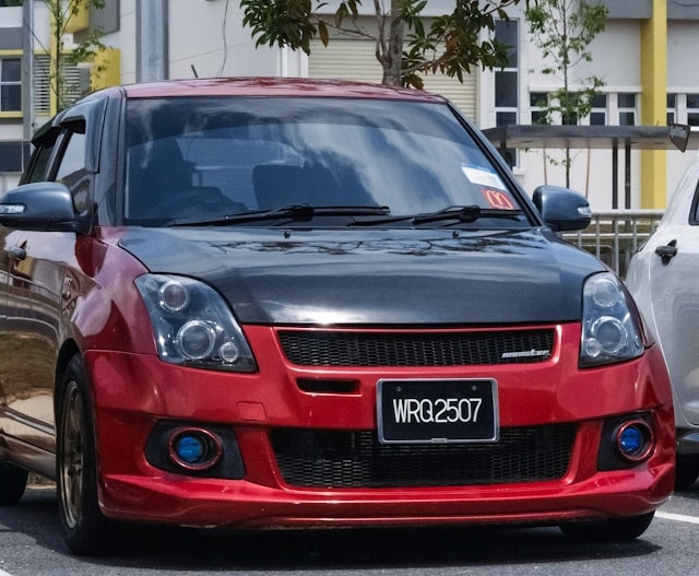 Ilustrasi plat W daerah mana. Foto: Unsplash/RKTW extend