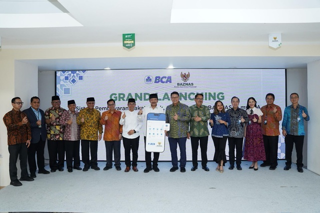 BCA menjalin kerja sama dengan Badan Amil Zakat Nasional (BAZNAS) RI di Kantor BAZNAS RI, Jakarta pada Kamis (20/3/2025). Foto: Dok. BCA