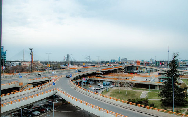 Tarif Tol Mojokerto-Surabaya. Foto hanya ilustrasi, bukan tempat sebenarnya. Sumber: pexels.com/Nikola Kojević