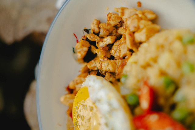 Ilustrasi tips membuat sambal goreng. Foto: Pexels.com/Muhammad Fawdy