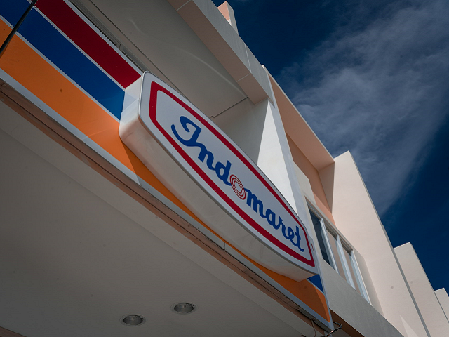 Ilustrasi minuman dari huruf e di Indomaret. Sumber: unsplash.com/FiqihAlfarish.