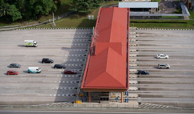 Ilustrasi tarif tol solo surabaya 2025. Sumber: pexels.com