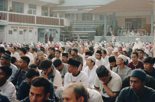 Ilustrasi jadwal sholat ied 2025. Sumber: Unsplash/Falaq Lazuardi