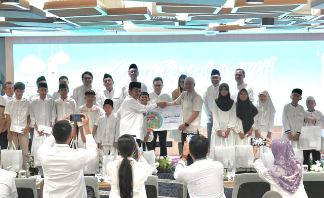 PT Pertamina International Shipping (PIS) menyalurkan bantuan dan energi kebaikan melalui program BerSEAdekah. Foto: dok. PT Pertamina International Shipping