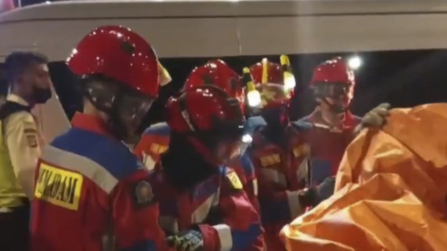 Kecelakaan lalu lintas (lakalantas) terjadi di Jalan Lingkar Luar Barat, RT.04/RW.03, Kelurahan Rawa Buaya, Kecamatan Cengkareng, Jakarta Barat, pada Sabtu (29/3/2025) malam. Foto: X/ @humasjakfire