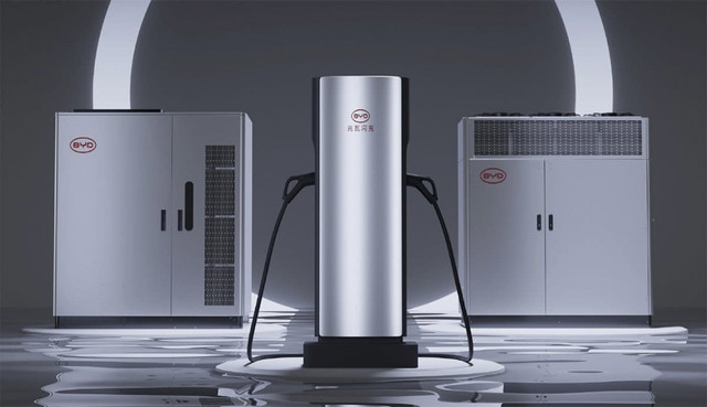 Stasiun pengisian daya 1.000 kW milik BYD di China.  Foto: Dok. BYD 