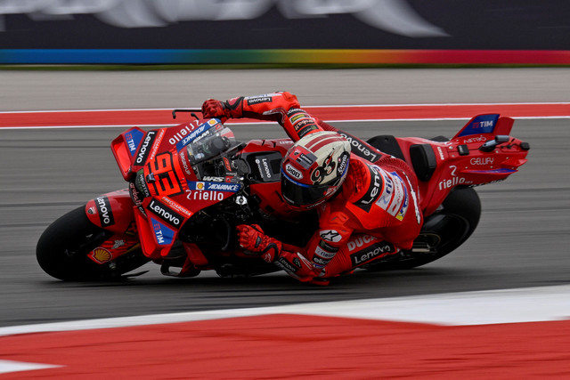 Marc Marquez saat balapan MotoGP Amerika Serikat di Circuit of The Americas, Senin (31/3/2025) dini hari WIB. Foto: Reuters/Jerome Miron-Imagn Images