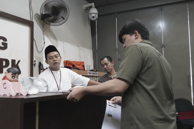 Kunjungan keluarga di Rutan KPK, gedung Merah Putih, Jakarta pada Lebaran Idul Fitri 1446 H, Senin (31/3/2025). Foto: Dok. KPK