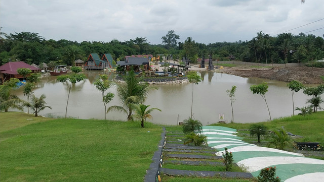 Wisata di Binjai. Foto hanya ilustrasi, bukan tempat sebenarnya. Sumber: Unsplash/Edwin Petrus