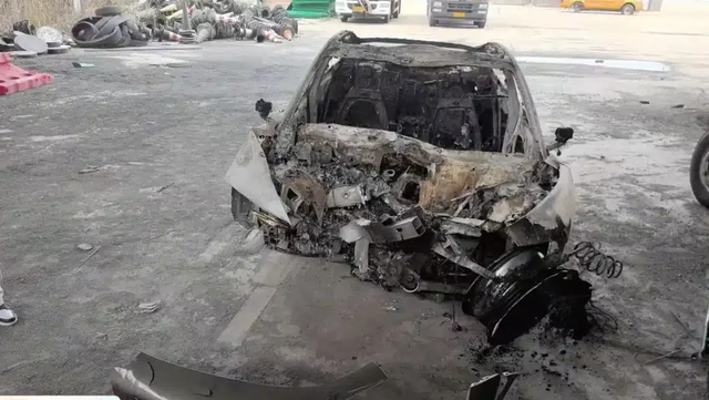 Kecelakaan fatal mobil listrik Xiaomi SU7 yang merenggut 3 korban jiwa di China. Foto: Car News China